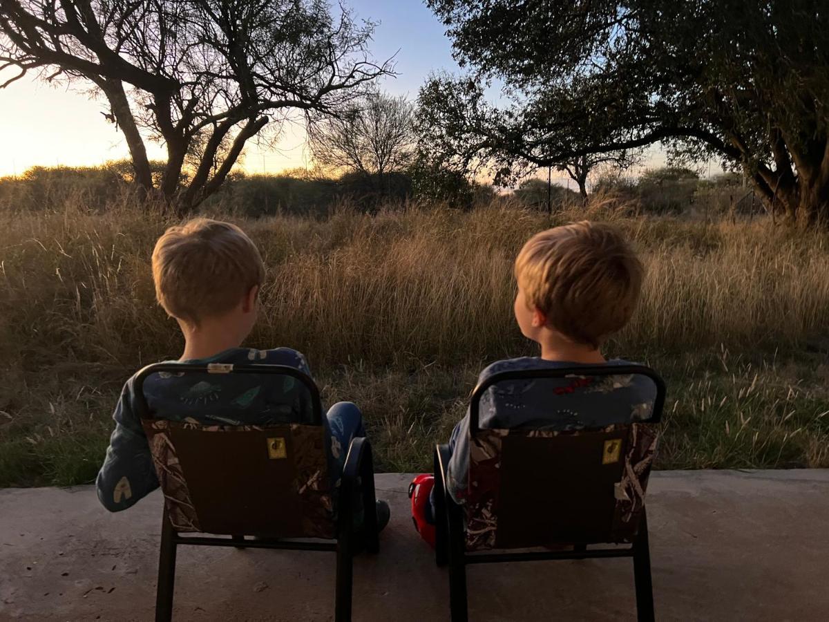 Simba Safaris African Pride Exotic Lodge Lephalale Kültér fotó